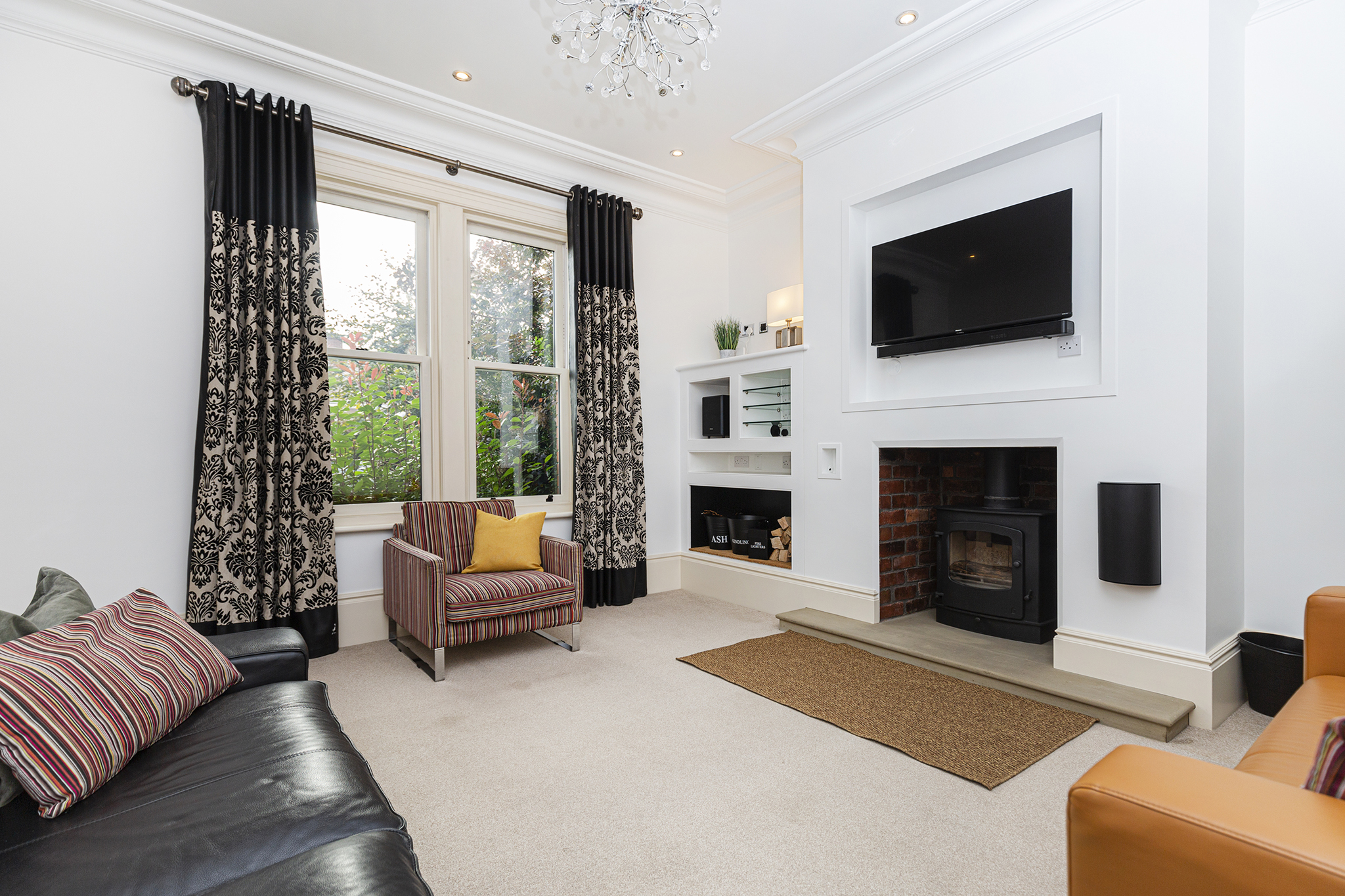 Thrushley Cottage, Middlestown living room